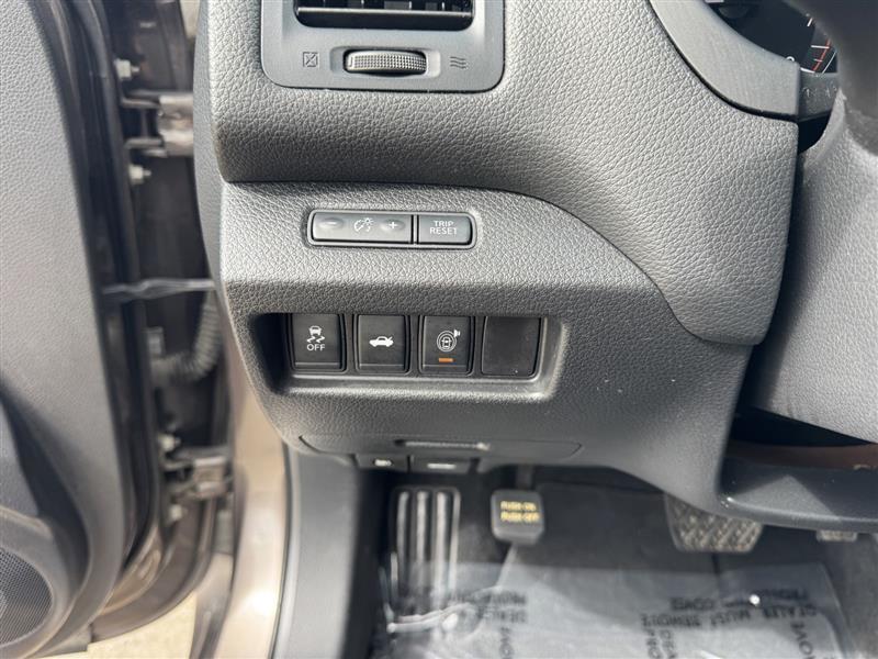 Nissan Altima 2.5 SV 2014