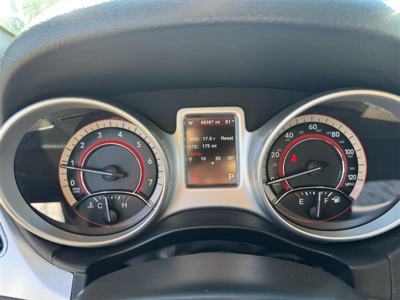 Dodge Journey photo 14