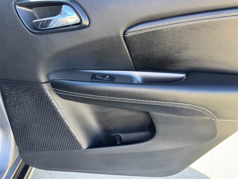 Dodge Journey photo 31