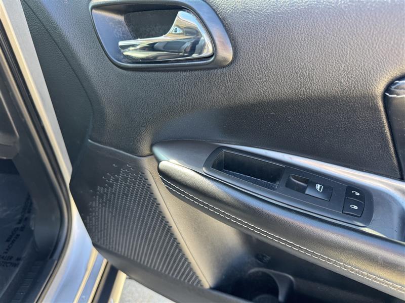 Dodge Journey photo 36