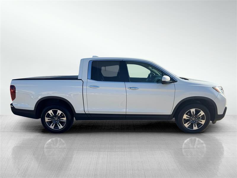 Honda Ridgeline photo 8