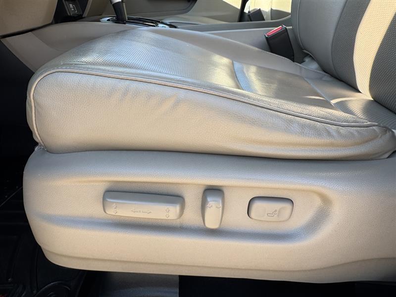 Honda Ridgeline photo 11