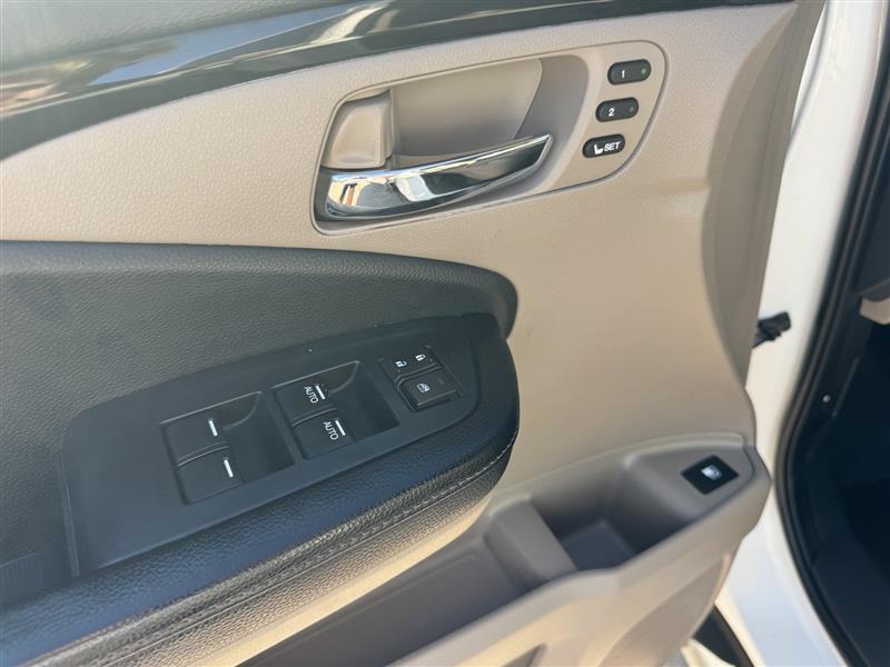 Honda Ridgeline photo 12