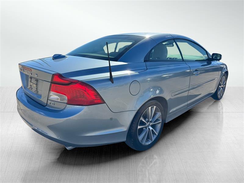 Volvo C70 T5 2011