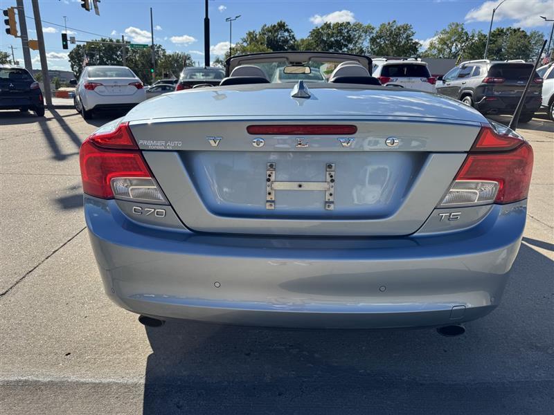Volvo C70 T5 2011