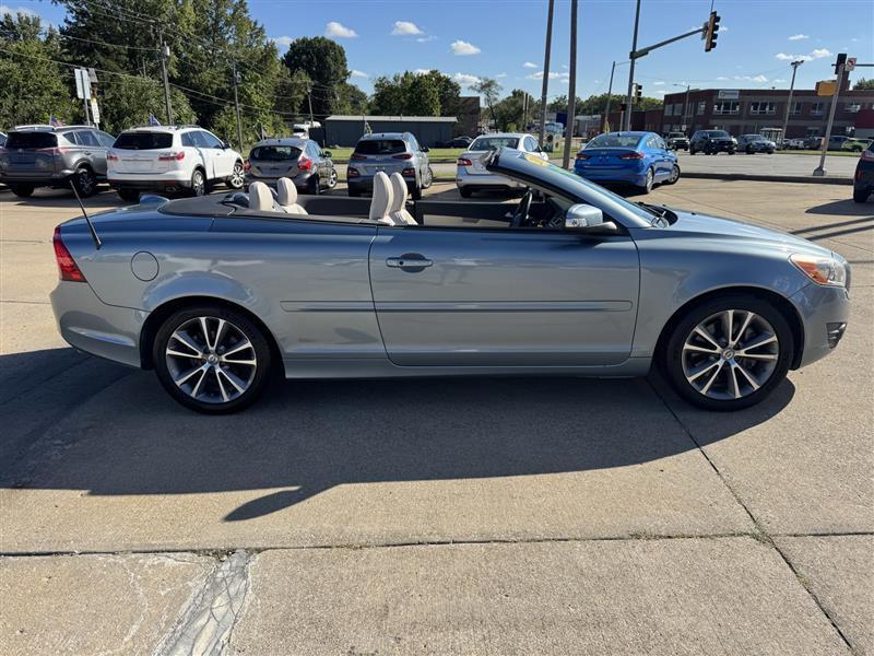 Volvo C70 T5 2011