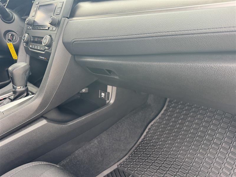 Honda Civic LX 2D Coupe 2019