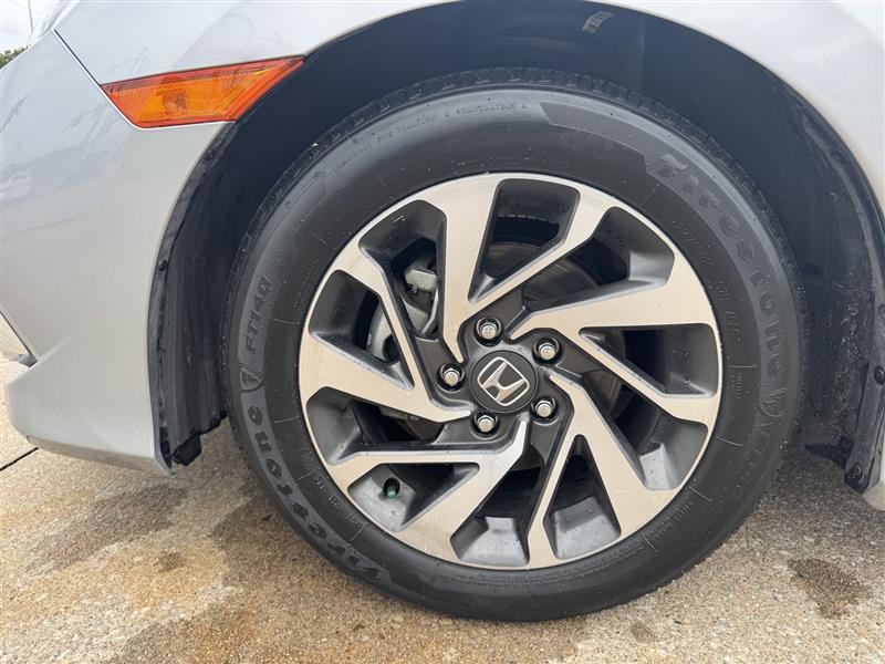 Honda Civic LX 2D Coupe 2019