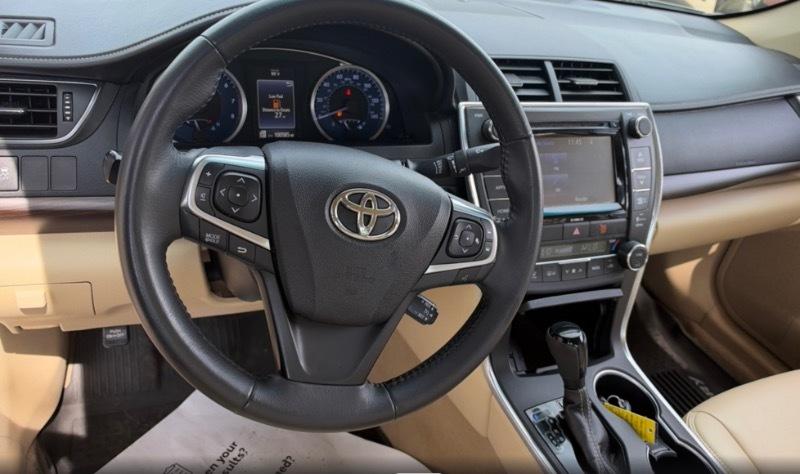 Toyota Camry XLE 2017