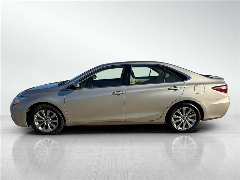 Toyota Camry XLE 2017