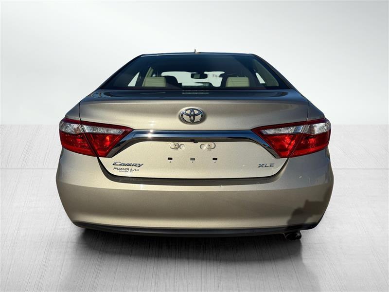 Toyota Camry XLE 2017