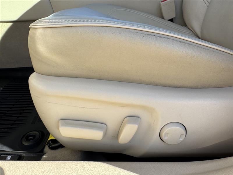 Toyota Camry XLE 2017