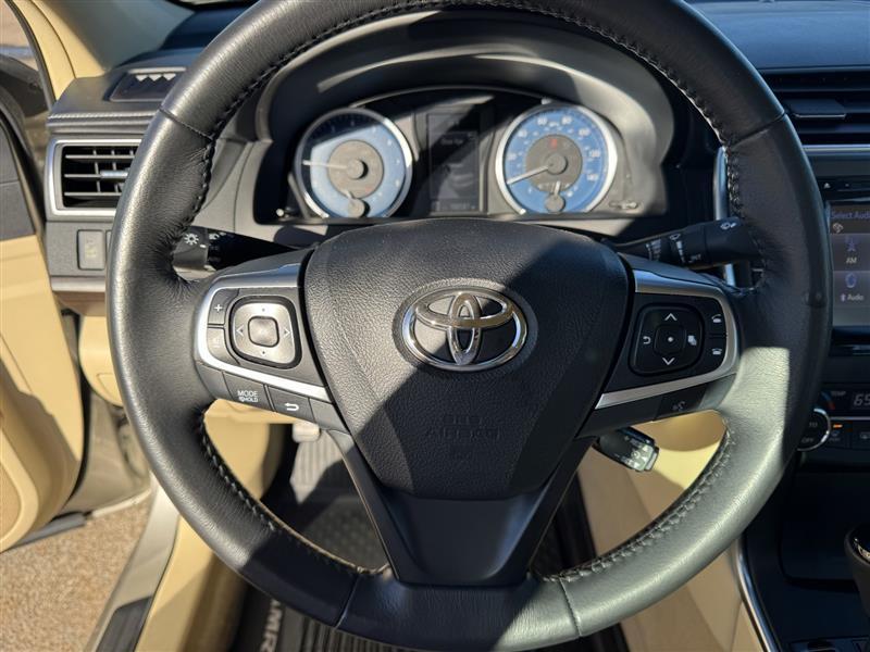 Toyota Camry XLE 2017