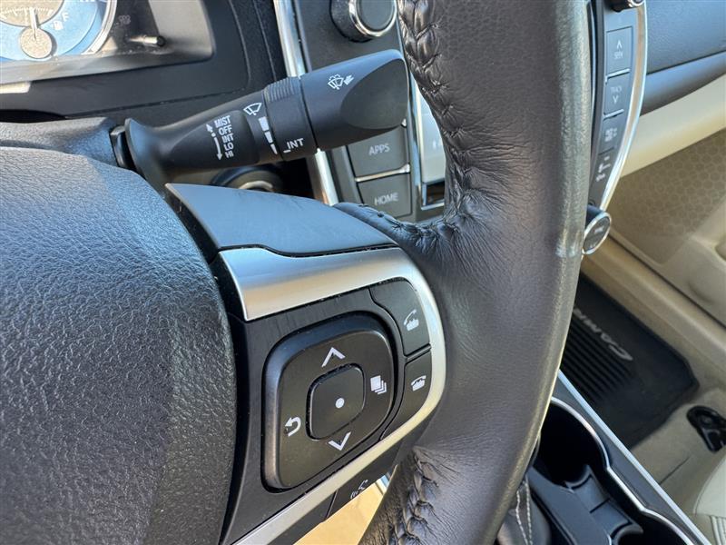 Toyota Camry XLE 2017