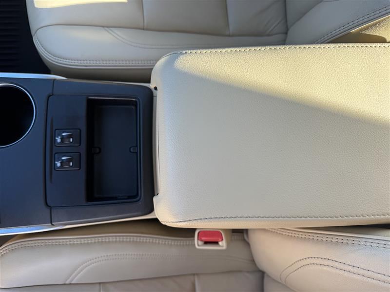 Toyota Camry XLE 2017
