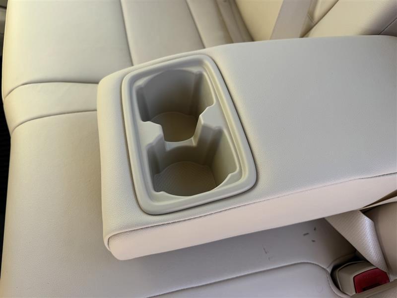 Toyota Camry XLE 2017
