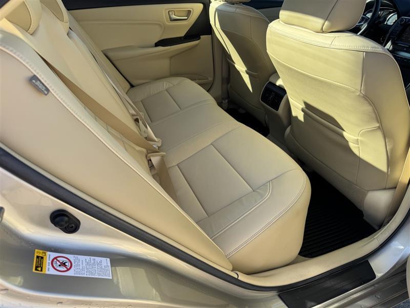 Toyota Camry XLE 2017