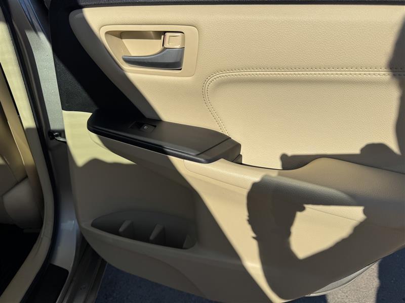 Toyota Camry XLE 2017