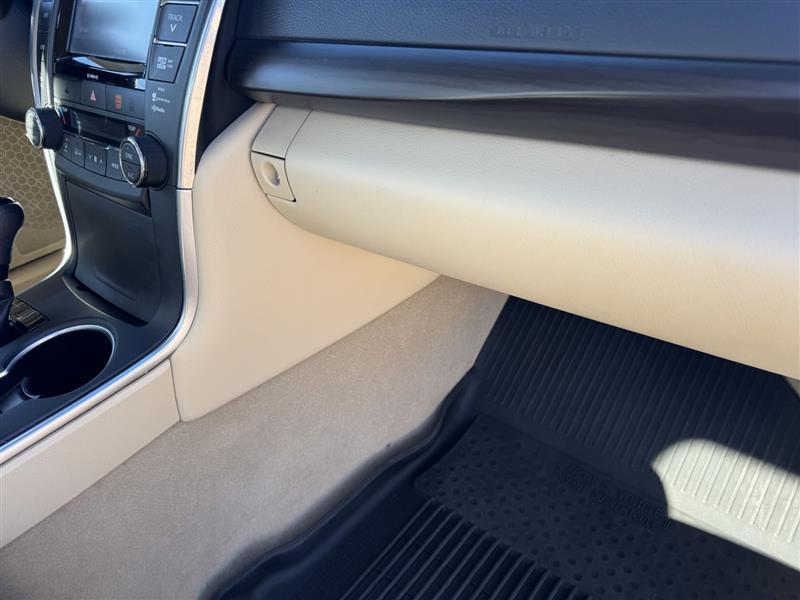 Toyota Camry XLE 2017