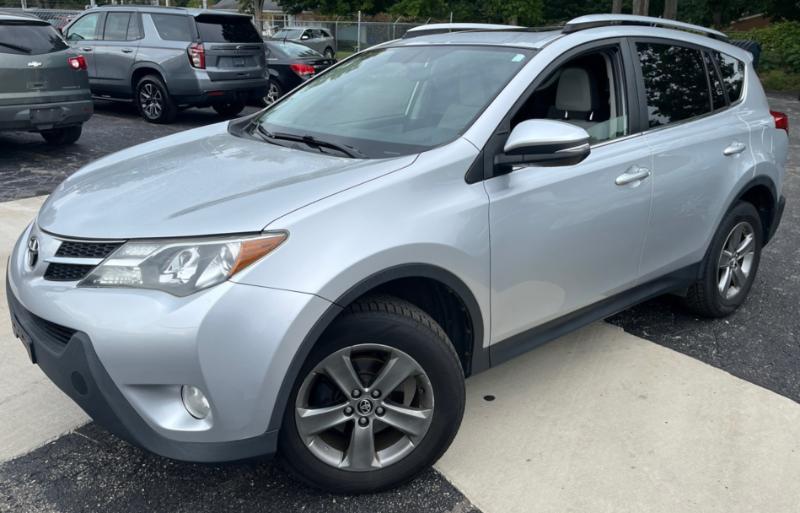 Toyota RAV4 XLE AWD 2015