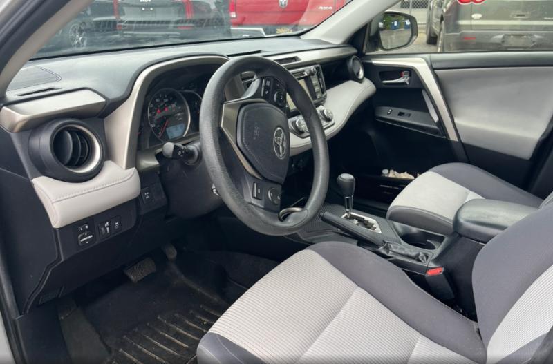Toyota RAV4 XLE AWD 2015