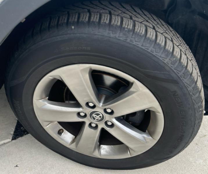 Toyota RAV4 XLE AWD 2015