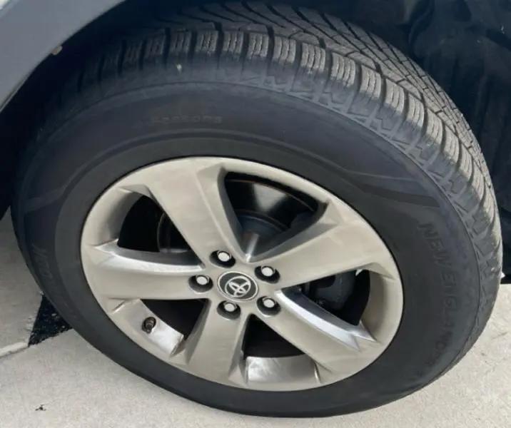 Toyota RAV4 XLE AWD 2015