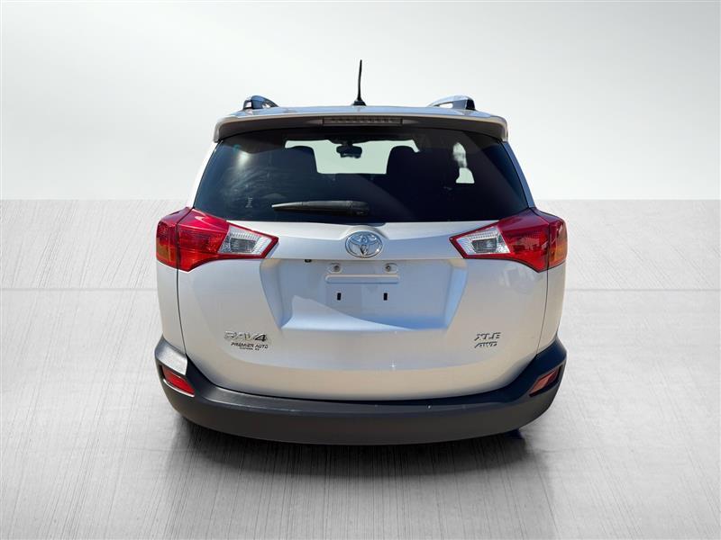 Toyota RAV4 XLE AWD 2015