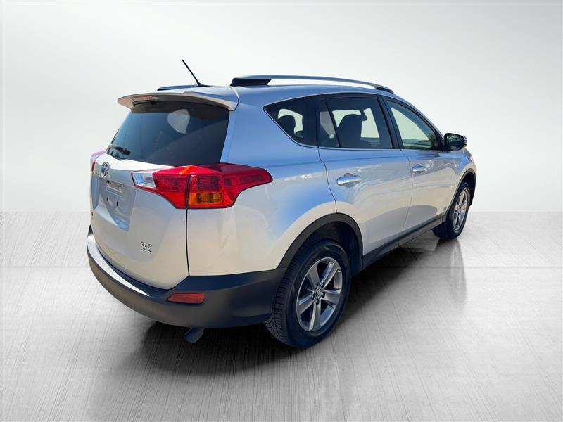 Toyota RAV4 XLE AWD 2015