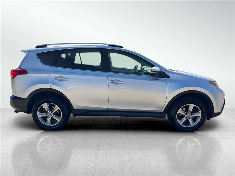 Toyota RAV4 XLE AWD 2015