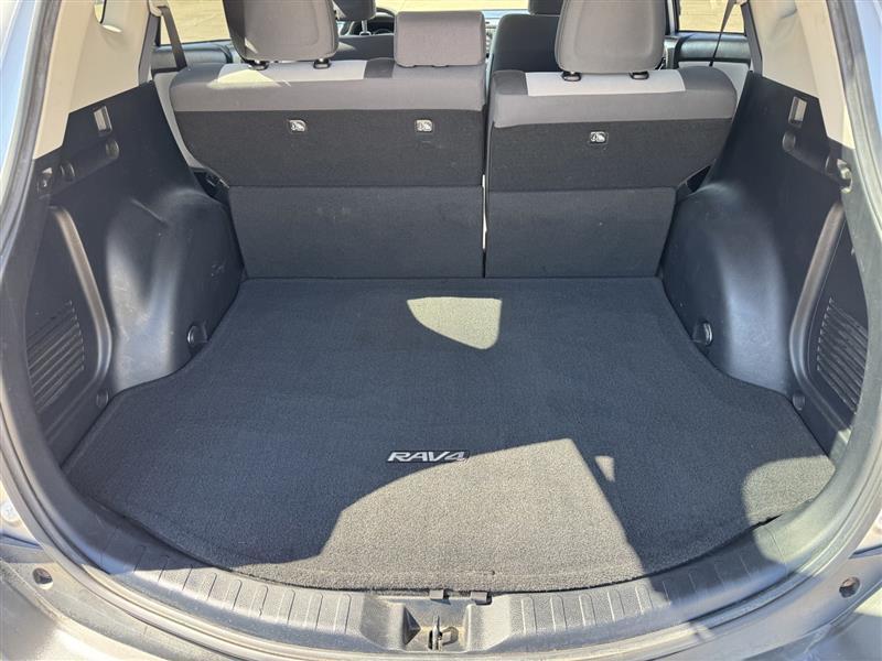 Toyota RAV4 XLE AWD 2015