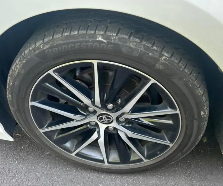 Toyota Camry SE 2021