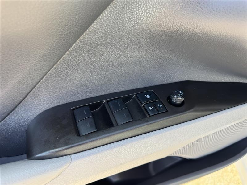 Toyota Camry SE 2021
