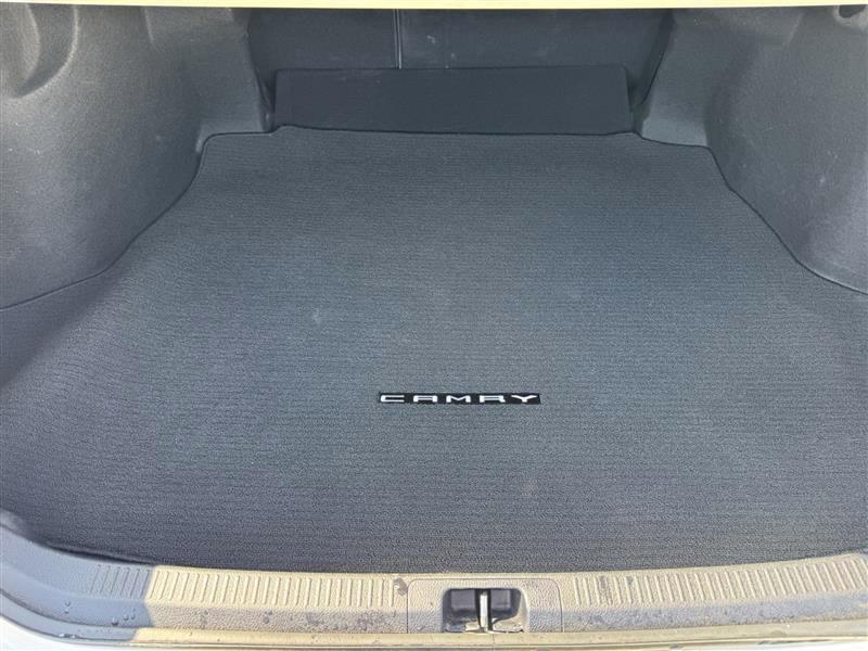 Toyota Camry SE 2021
