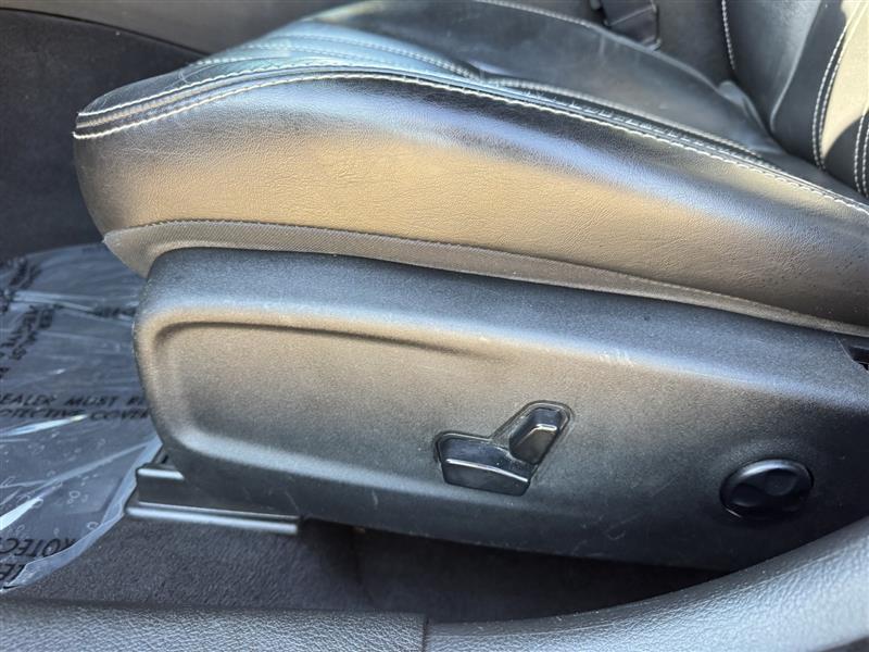 Chrysler 300 photo 11