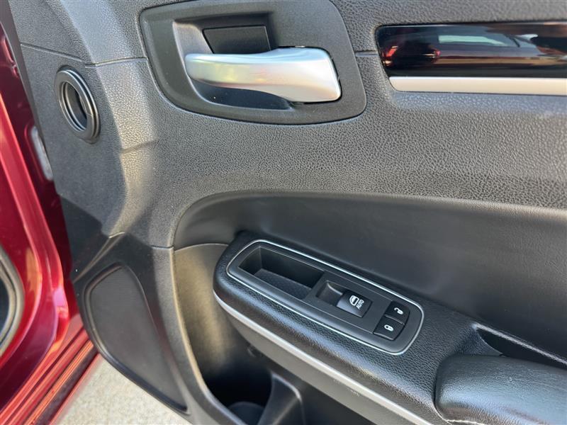 Chrysler 300 photo 32
