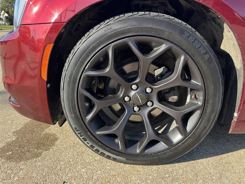 Chrysler 300 photo 34