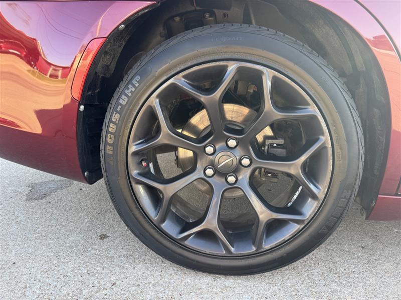 Chrysler 300 photo 38