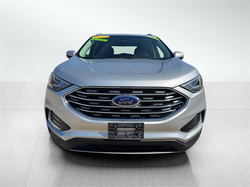 Ford Edge photo 2