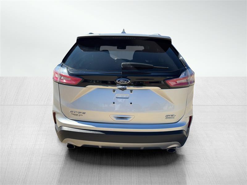 Ford Edge photo 6