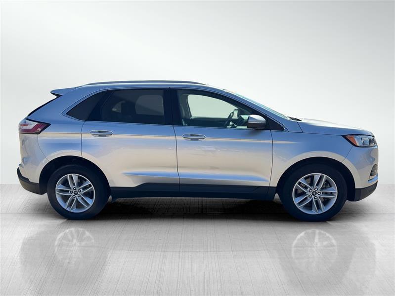 Ford Edge photo 8