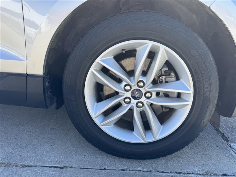 Ford Edge photo 42