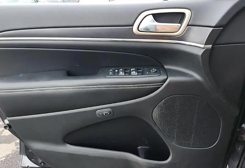 Jeep Grand Cherokee Limited 4WD 2015