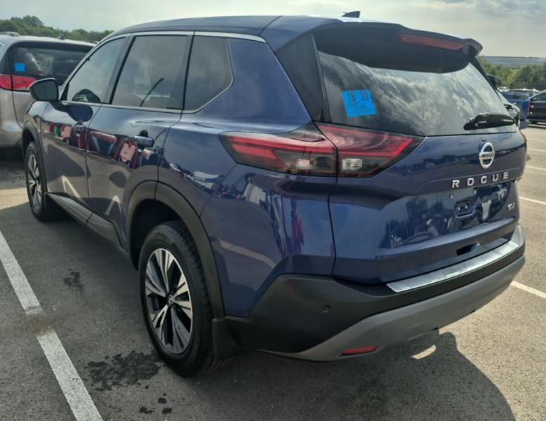 Nissan Rogue SV 2021