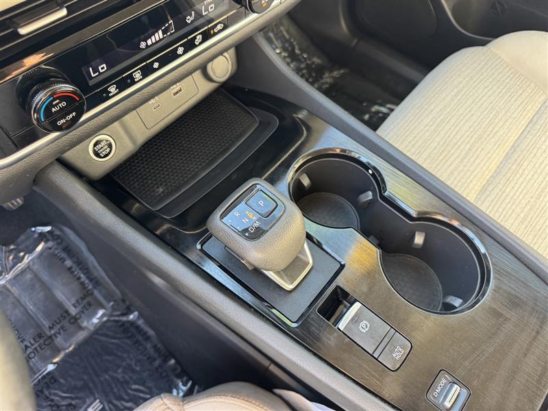 Nissan Rogue SV 2021