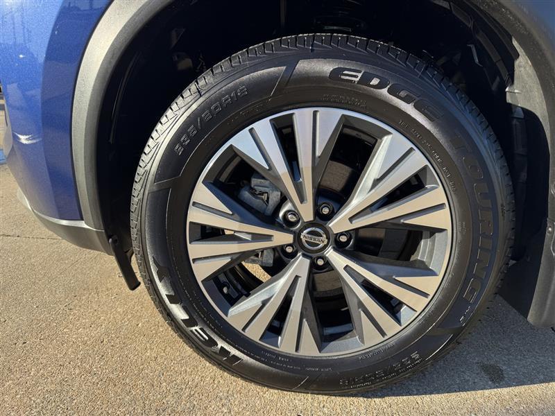 Nissan Rogue SV 2021