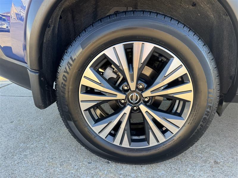 Nissan Rogue SV 2021