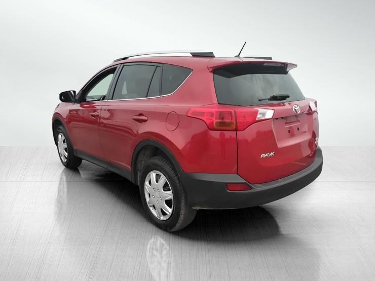 Toyota RAV4 LE AWD 2015