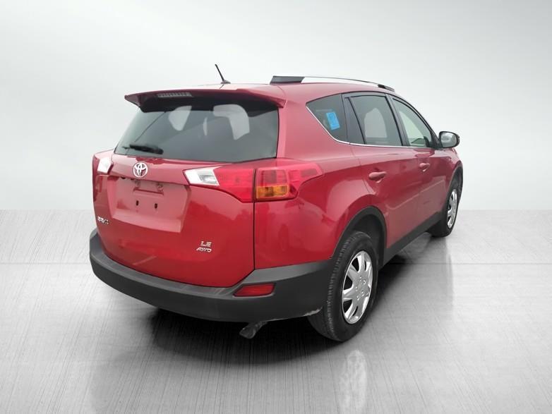 Toyota RAV4 LE AWD 2015