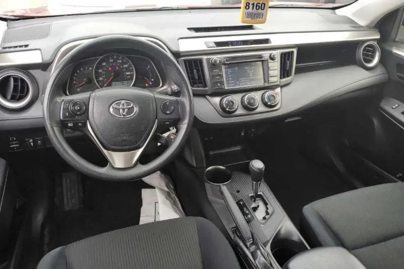 Toyota RAV4 LE AWD 2015